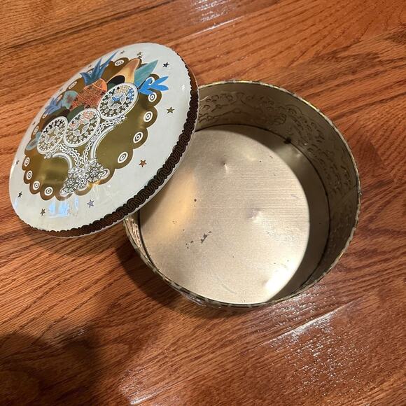 Vintage Baret Ware metal tin - Picture 4 of 7